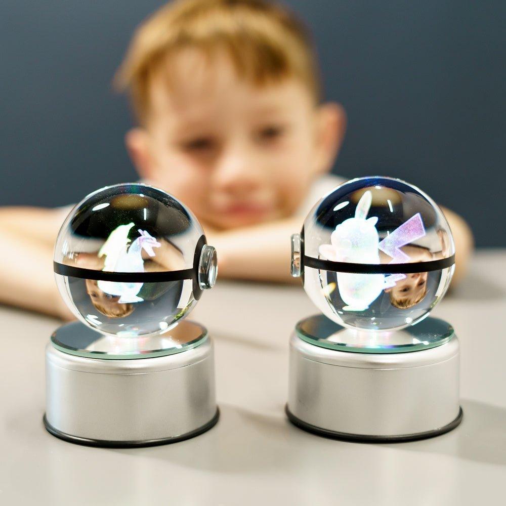 Pokémon Kristal Lichtgevende Pokéball - Klikenkopen.nl